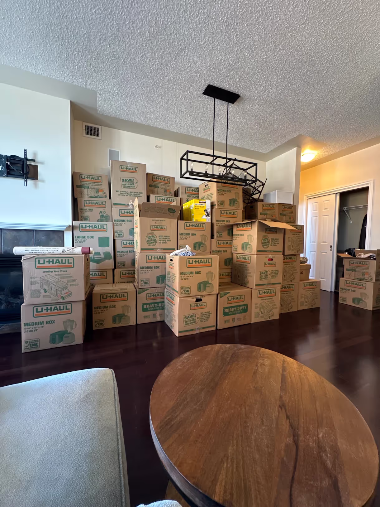 Camrose residential movers with packing services